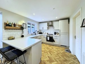 Photo 17- click for photo gallery